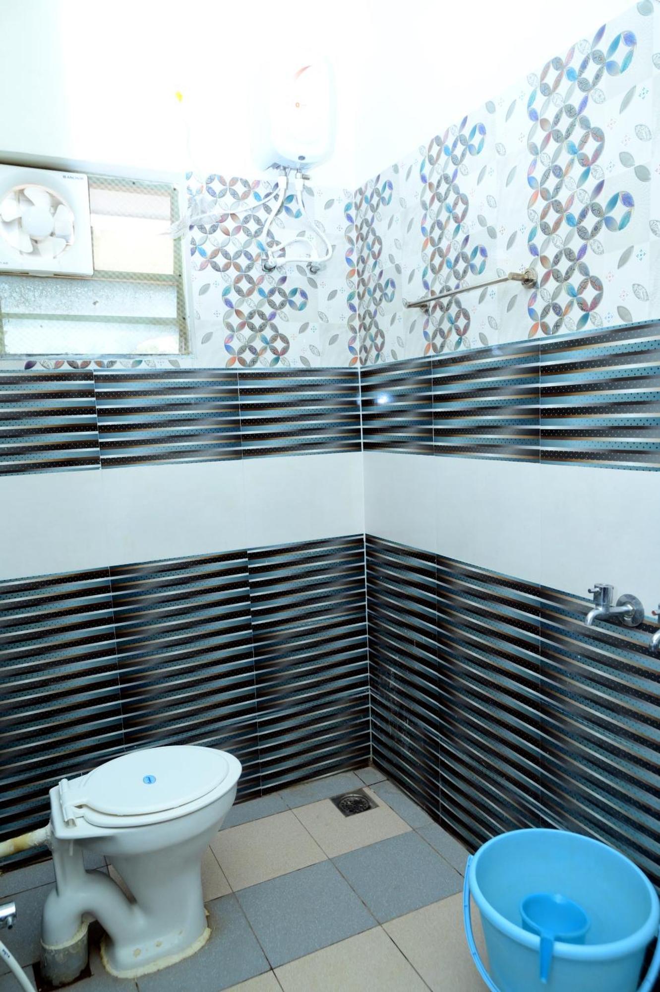 Hotel Aradhya Inn Deralakatte Mangalore Exterior photo